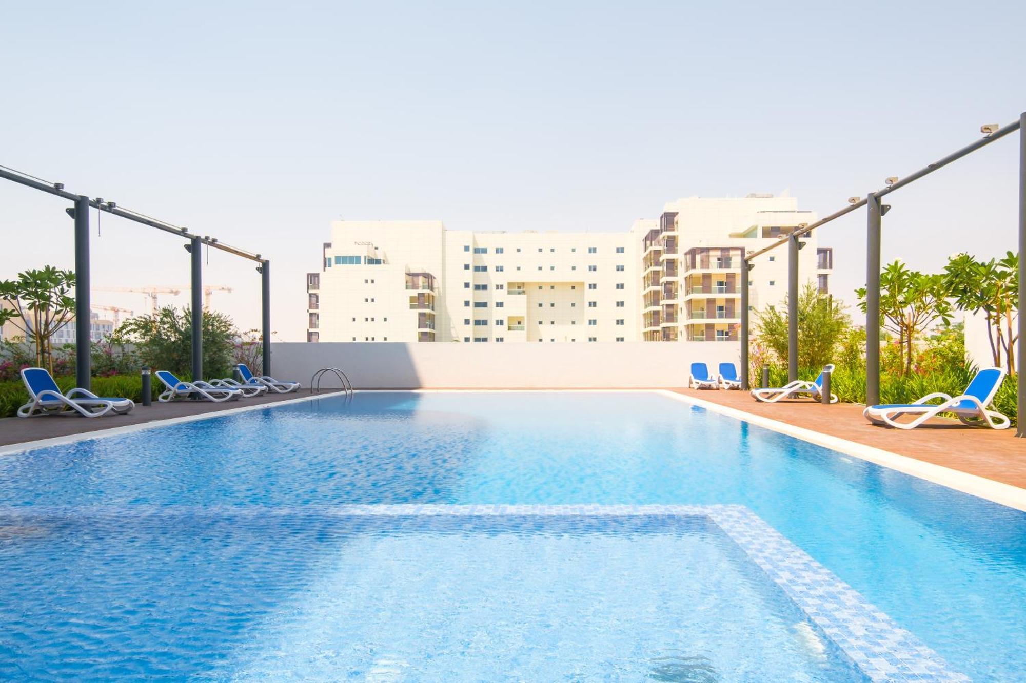 Poolside Charm Apartment Abu Dhabi Luaran gambar